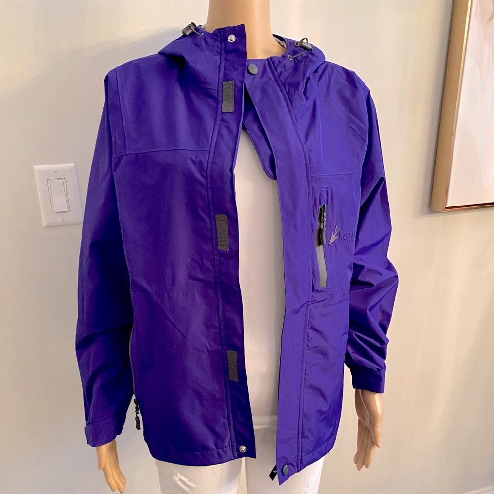 Frogg Toggs Womens rain Jacket NWT